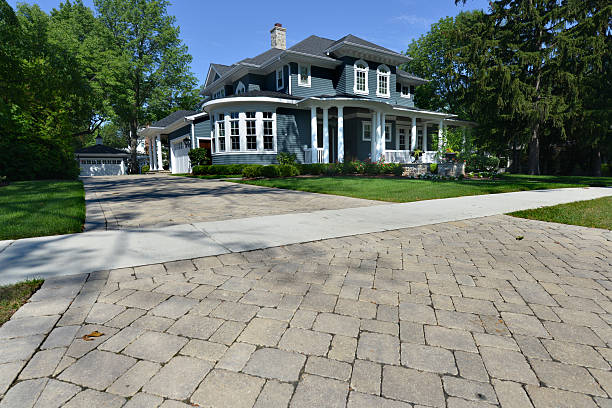 Best Driveway Borders and Edging Pavers in Lowell, AR